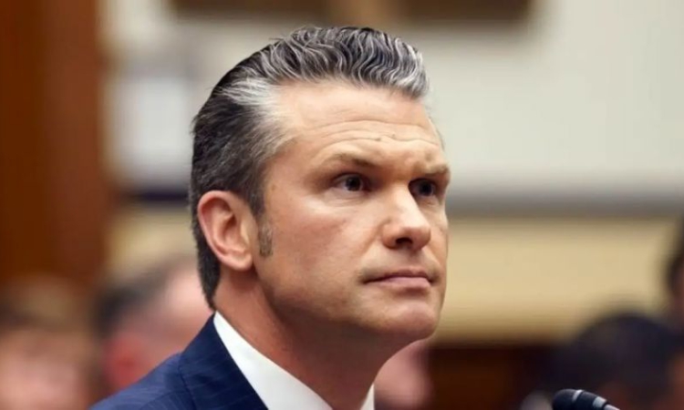 Шефът на Пентагона: Вече ние определяме правилата във Венецуела, нямаше нужда да уведомяваме Конгреса