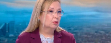 Русинова: Все още се ориентираме как да се разделим с лева и това е нормално