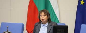 Киселова: При решение на КС утре, г-жа Йотова да дойде да положи клетва и да започне разговори с кандидатите за служебен премиер