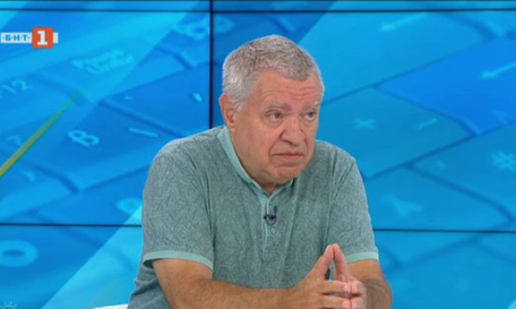 Проф. Константинов: Мечти без основание са Радев да има 121 депутати