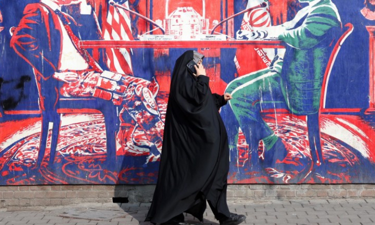 САЩ призоваха своите граждани незабавно да напуснат Иран