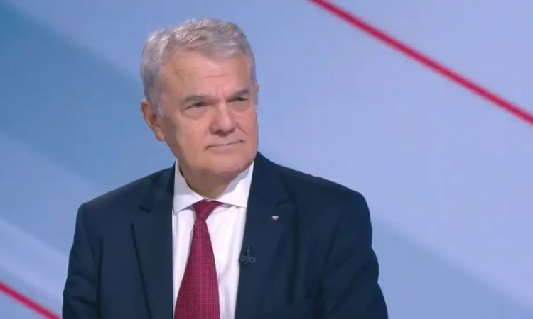 Румен Петков за служебния кабинет: Това е резултат от уродливи промени в Конституцията