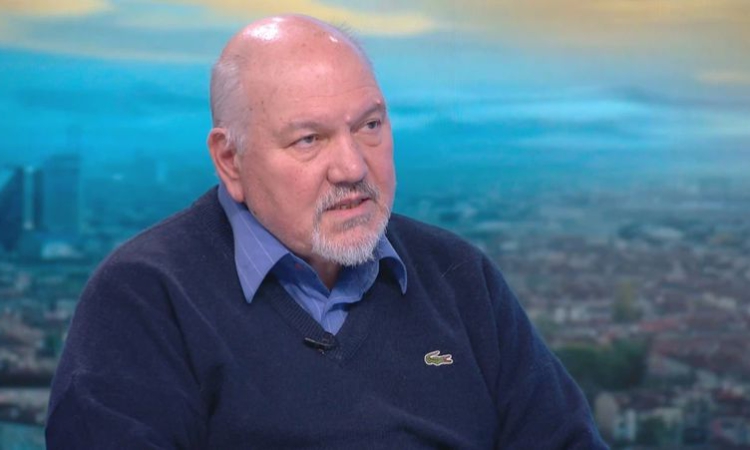 Александър Маринов: Кабинетът "Гюров" гледа към миналото и това е най-големият му проблем