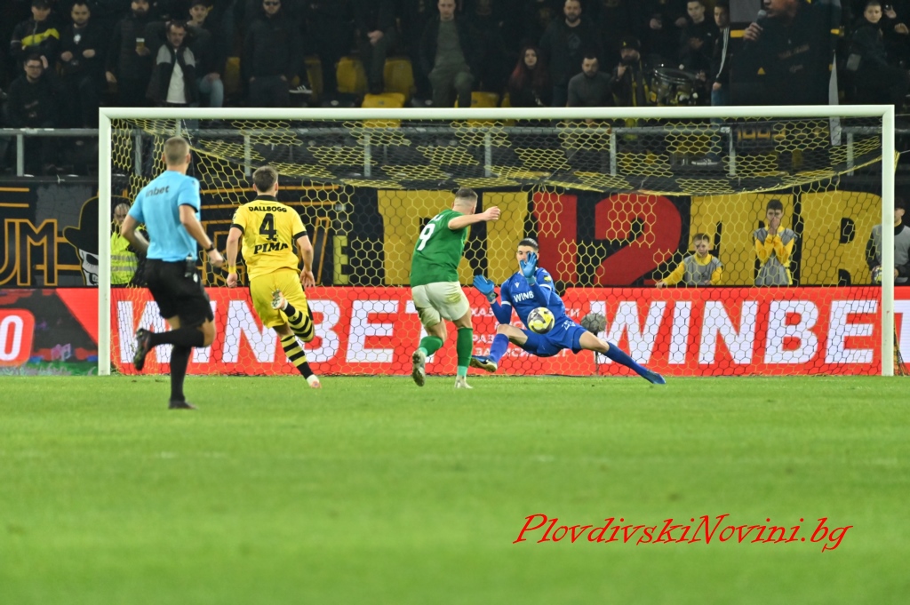 На живо: Ботев Пд - Лудогорец 0:0
