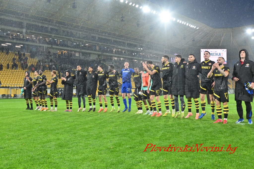 Раздираният от проблеми Ботев приема Лудогорец