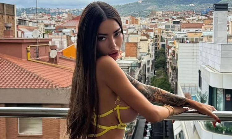 Eдрогърда украинка обра лайковете в Инстаграм с голи снимки от Барселона