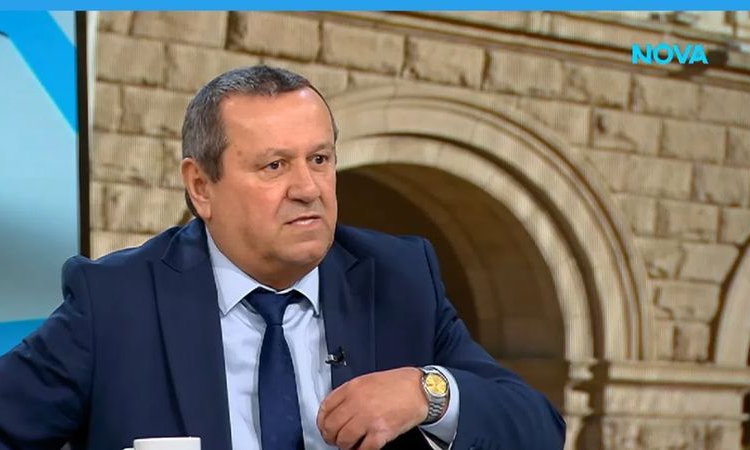 Адемов: Надбавките няма да са само за пенсионери и ще са регламентирани със закон