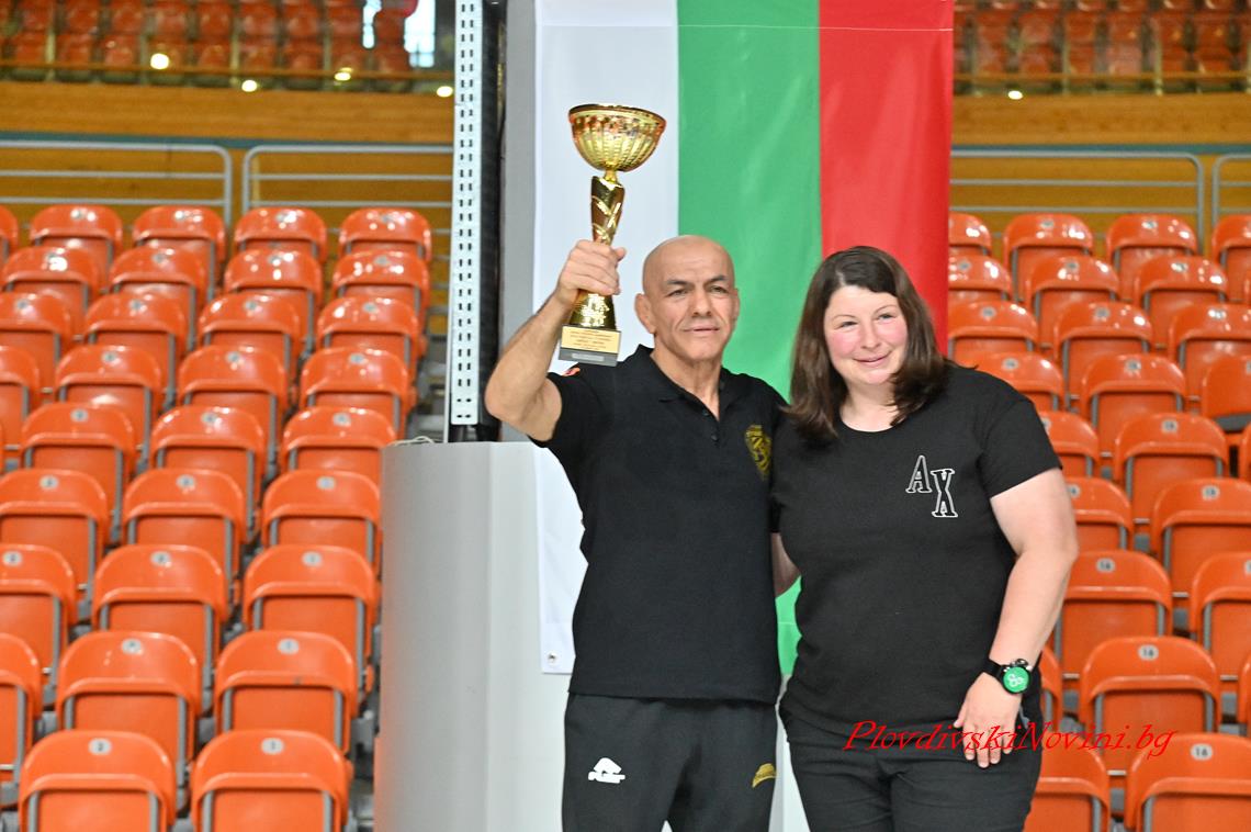 Отговорът на федерацията: 80 клуба застават зад Станка Златева