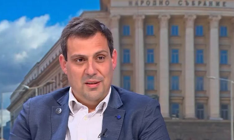 Светослав Бенчев: Цената на бензиновите колонки може да надхвърли 2 евро