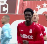 ЦСКА 1948 удари Локомотив София в голово шоу