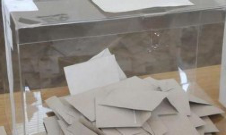 Приключиха изборите зад граница