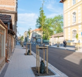 Кметът инспектира обновена ключова градска зона в центъра