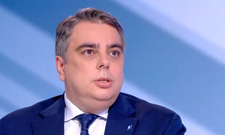 Асен Василев за раздялата с ДБ: Това е нормална еволюция, вече сме в съвсем различна ситуация