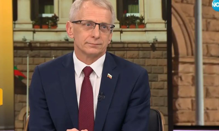 Денков: Панджерова няма как да остане зам.-министър