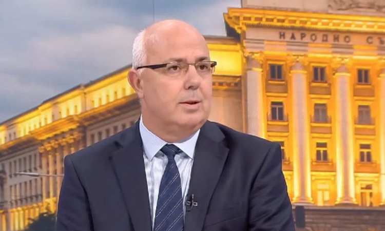 Проф. Вучков: Гражданите са склонни да простят на новото мнозинство, ако направи няколко грешки в следващите месеци
