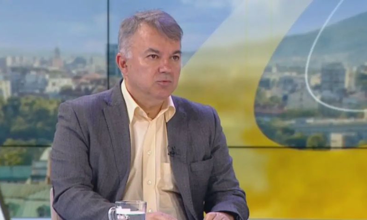 Богомил Николов: Не трябва по този начин да правим законите- чрез експерименти