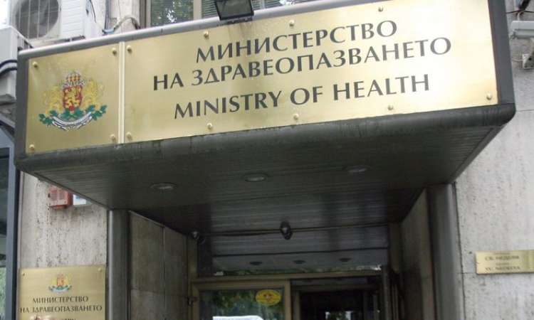 Един хроничен и дългогодишен абсурд: 340 болници и 426 млн. евро дългове