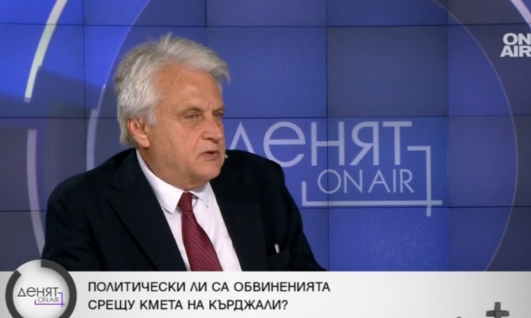 Рашков: Както изниква нелегален град край Варна, така политици скриват доклад на ДАНС