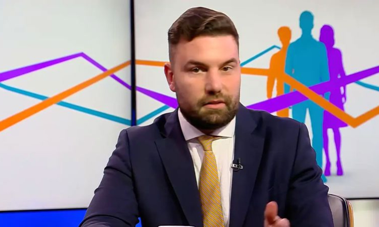 Аркади Шарков алармира: Идеята за намаляване на майчинството крие рискове