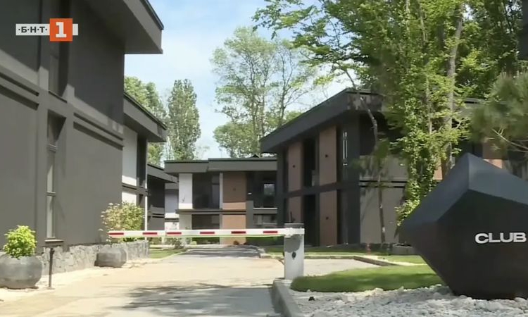 Изтича срокът за премахване на оградата в "Баба Алино"