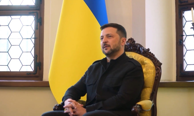 Полша отнема висше държавно отличие на Володимир Зеленски