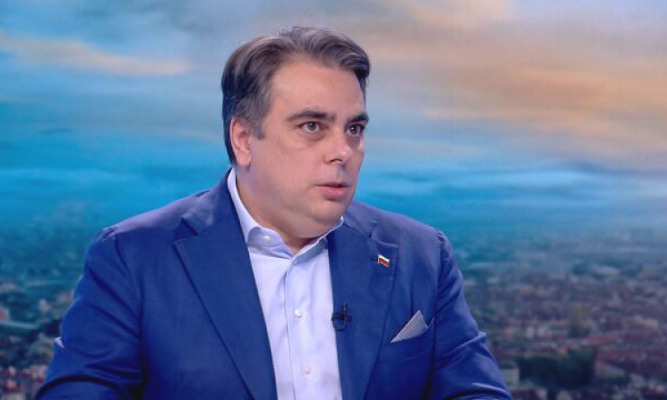 Асен Василев: Параметрите на проектобюджета са по-скандални от тези на бюджета, който свали кабинета "Желязков"