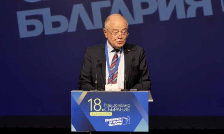Атанасов: Няма да дадем и президентството на наследниците на БКП. Имаме силен кандидат
