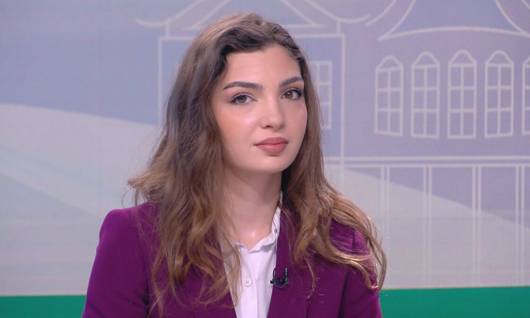 Анна Бодакова, ДБ: Двуликият Радев си играе на „иди ми - дойди ми“